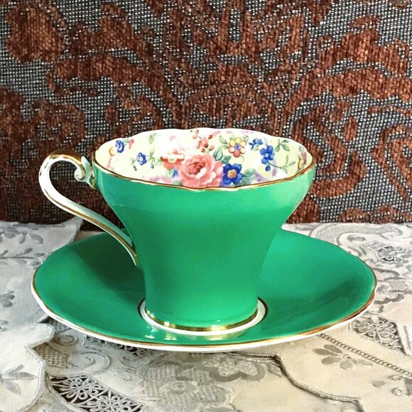 AYNSLEY Tea Cup & Saucer, Green, Cabbage Rose, Bone China, England Pattern B5304 - Picture 2 of 15